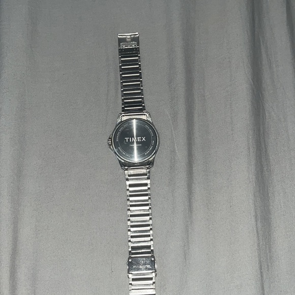 TIMEX Watch - Picture 2 of 2